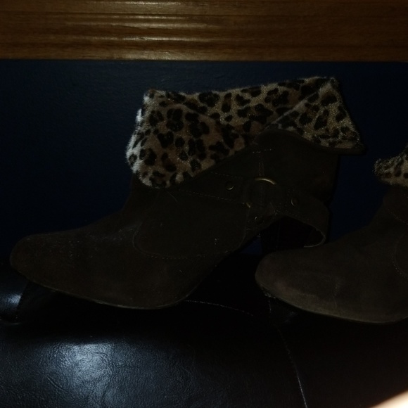 Style & Co faux leather boots - Picture 3 of 5